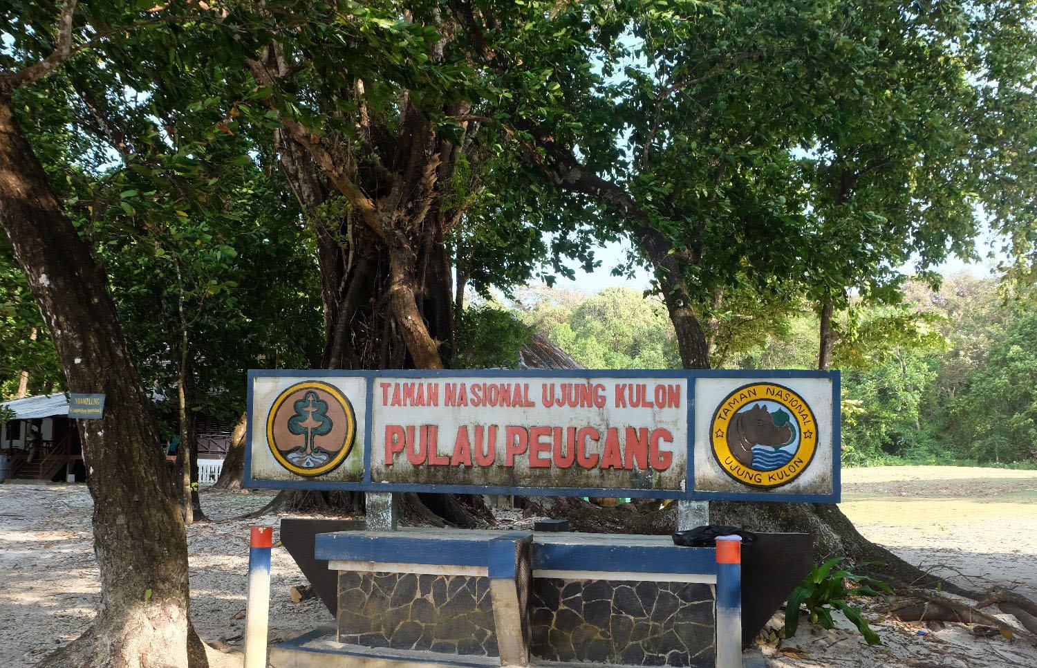 Pulau Peucang